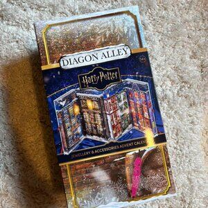 Harry Potter Christmas Advent Calendar (brand new)